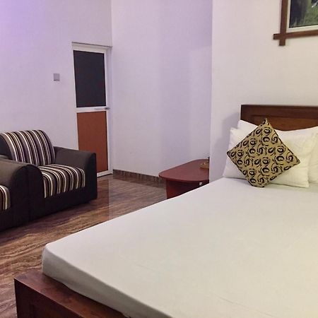 Thisara Guest House Polonnaruwa Cameră foto
